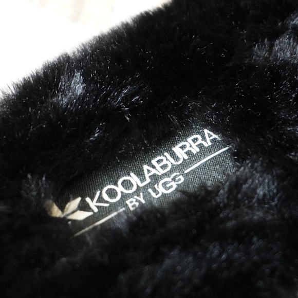 Ugg Koolaburra Black Faux-Fur Foam Cushion Slides/Sandals - Size 8 - Picture 6 of 8